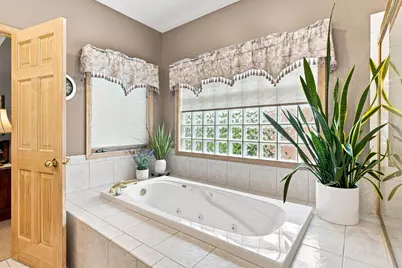 10904 Chatham Court S, Burnsville, MN 55337 - Photo 30