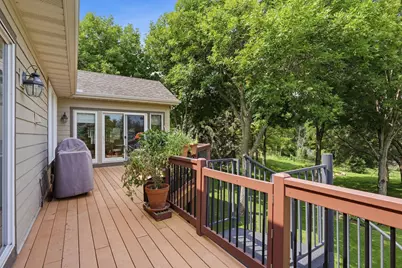 10904 Chatham Court S, Burnsville, MN 55337 - Photo 24