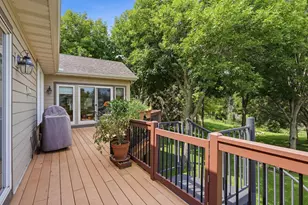 10904 Chatham Ct S, Burnsville, MN 55337 - Photo 24