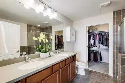 500 E Grant Street #707, Minneapolis, MN 55404 - Photo 16