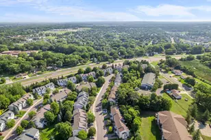 5038 Bluff Heights Trail SE, Prior Lake, MN 55372 - Photo 2