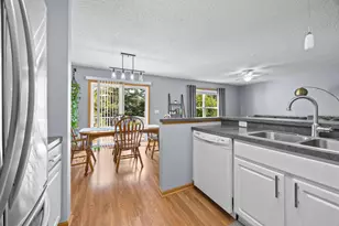 5038 Bluff Heights Trail SE, Prior Lake, MN 55372 - Photo 6