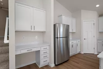 606 Redwood Loop N, Cambridge, MN 55008 - Photo 6