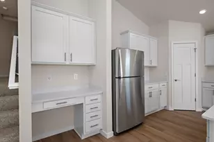 606 Redwood Loop N, Cambridge, MN 55008 - Photo 6