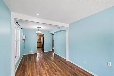 570 Ironton Street NE, Fridley, MN 55432 - Photo 6