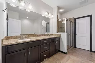 8652 Lake Riley Dr, Chanhassen, MN 55317 - Photo 20
