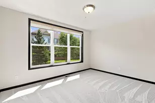 8652 Lake Riley Dr, Chanhassen, MN 55317 - Photo 16