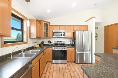 1498 142nd Street, New Richmond, WI 54017 - Photo 6