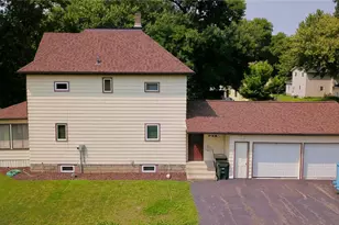 216 3rd St N, Brownton, MN 55312 - Photo 1
