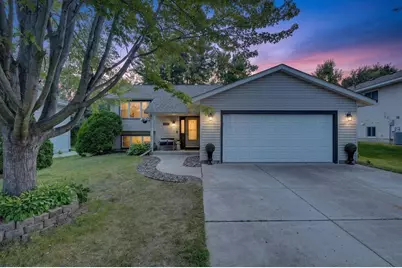 2635 Hydram Avenue N, Oakdale, MN 55128 - Photo 2