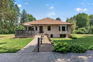 35290 Quincy Dr NE, Cambridge, MN 55008 - Photo 2