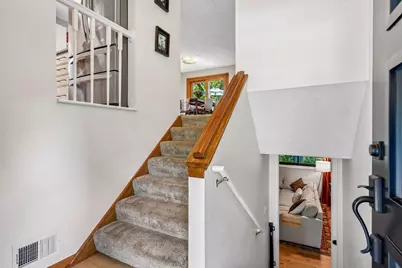 15081 Summerhill Drive, Eden Prairie, MN 55346 - Photo 6