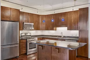 317 Groveland Ave, Minneapolis, MN 55403 - Photo 6