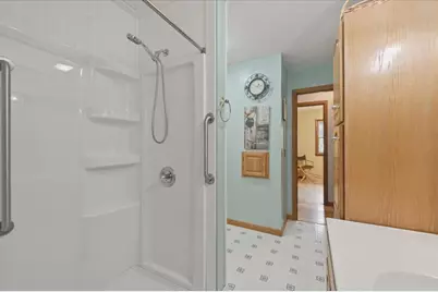 430 S Boundary Avenue, Duluth, MN 55810 - Photo 8