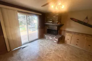 962 Miles Dr, Worthington, MN 56187 - Photo 12