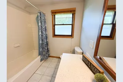 962 Miles Drive, Worthington, MN 56187 - Photo 16