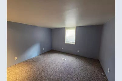 813 Ulstad Avenue, Albert Lea, MN 56007 - Photo 8