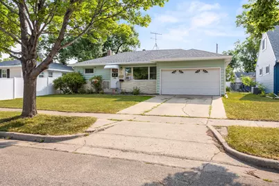 1236 15 1/2 Street N, Moorhead, MN 56560 - Photo 1