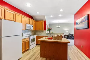 11845 85th Pl N, Maple Grove, MN 55369 - Photo 14