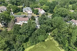 506 Hawthorne Woods Dr, Eagan, MN 55123 - Photo 84