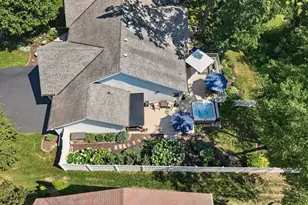506 Hawthorne Woods Dr, Eagan, MN 55123 - Photo 82