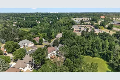 506 Hawthorne Woods Drive, Eagan, MN 55123 - Photo 86