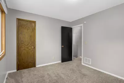 9900 41st Avenue N, Plymouth, MN 55441 - Photo 24