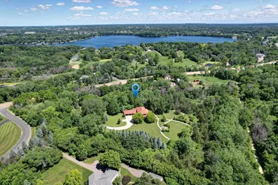 185 Pioneer Trl, Chanhassen, MN 55317 - Photo 1