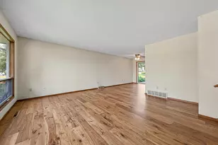 2604 26th St NW, Rochester, MN 55901 - Photo 4