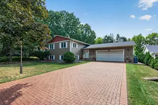 2048 17th Ave E, North Saint Paul, MN 55109 - Photo 1