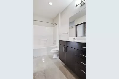 607 Washington Ave N #307, Minneapolis, MN 55401 - Photo 20