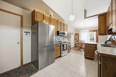 14702 Oak Run Lane, Burnsville, MN 55306 - Photo 12