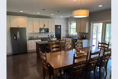 19325 Iteri Avenue, Lakeville, MN 55044 - Photo 2