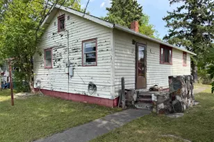 1222 Main Ave, International Falls, MN 56649 - Photo 2