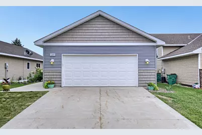 645 Tiffany Lane, Waconia, MN 55387 - Photo 2