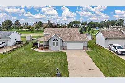 908 W 1st Street, West Concord, MN 55985 - Photo 44