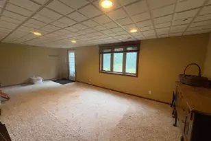 4040 Nathan Ln N, Plymouth, MN 55441 - Photo 12