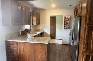 4040 Nathan Ln N, Plymouth, MN 55441 - Photo 2