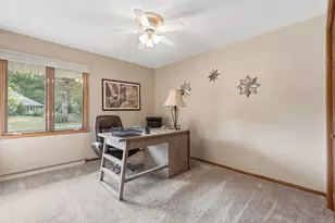 813 Everett Dr, Stillwater, MN 55082 - Photo 18
