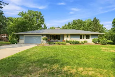813 Everett Drive, Stillwater, MN 55082 - Photo 1