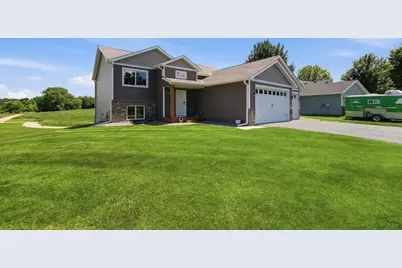 1500 5th Avenue, Howard Lake, MN 55349 - Photo 2