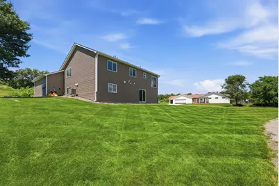 1500 5th Avenue, Howard Lake, MN 55349 - Photo 4