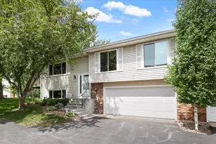 1501 W 140th St, Burnsville, MN 55337 - Photo 2