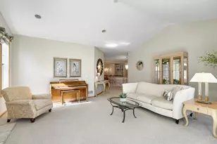 17533 Haralson Dr, Eden Prairie, MN 55347 - Photo 4
