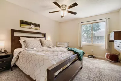 8862 Cottonwood Lane N, Maple Grove, MN 55369 - Photo 14