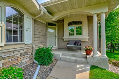 4610 Dallas Lane N, Plymouth, MN 55446 - Photo 2