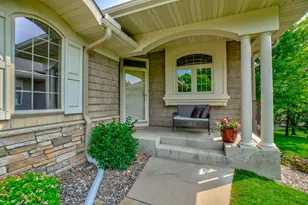 4610 Dallas Ln N, Plymouth, MN 55446 - Photo 2