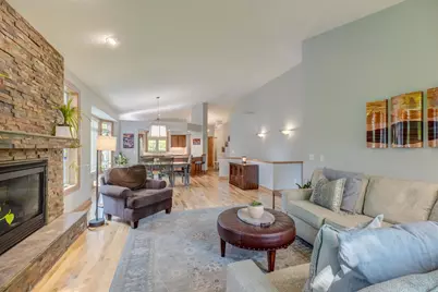 4610 Dallas Lane N, Plymouth, MN 55446 - Photo 6