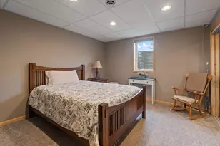 509 16th Ave W, Eveleth, MN 55734 - Photo 32