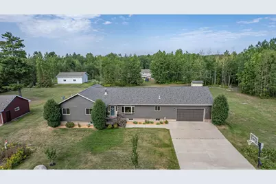 509 16th Ave W, Eveleth, MN 55734 - Photo 2